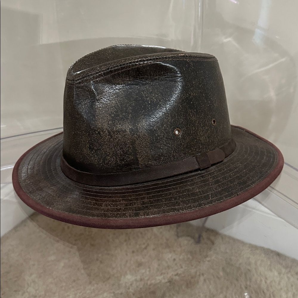 Adventure Bound Genuine Leather Fedora
